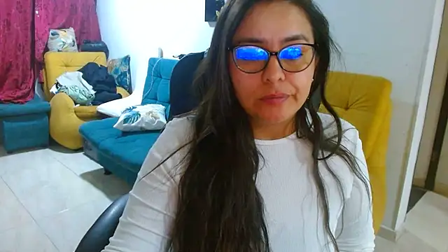Snapshot of Ixchel_Anaid chatting on 06.14.26 Ixchel Anaid online show from 06.14.26