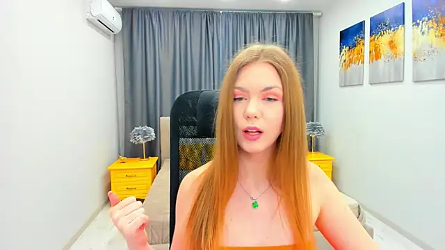 Strawberrye online show from 01.31.25