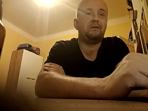 MrWhitePL online show from 12.27.24