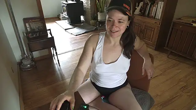 MarcyJones online show from 03.31.26