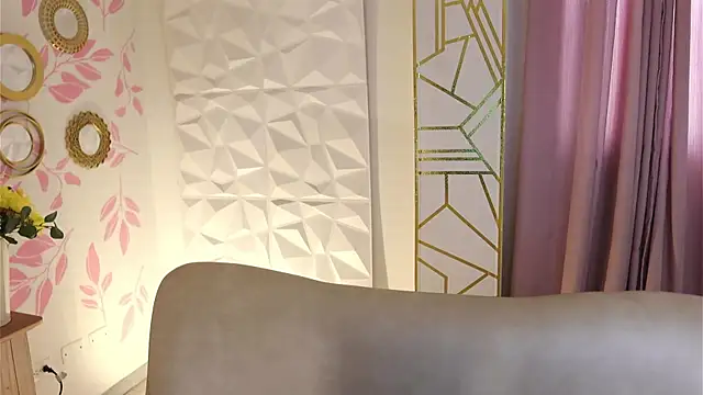 molly marmalade  online show from 03.10.25