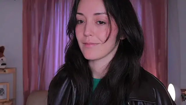 molly marmalade  online show from 10.08.25