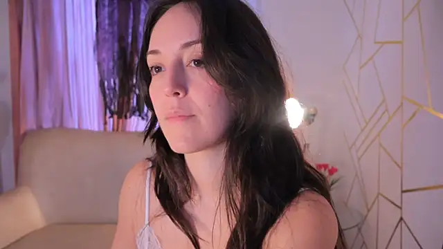 molly marmalade  online show from 10.15.25