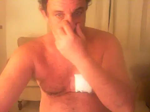 Snapshot of ConradinhoBR50 chatting on 09.29.25 ConradinhoBR50 online show from 09.29.25