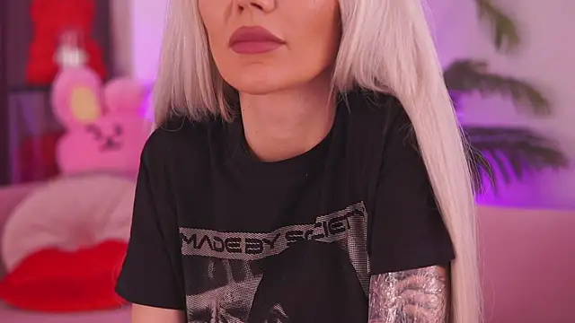 fallingangel online show from 01.18.25