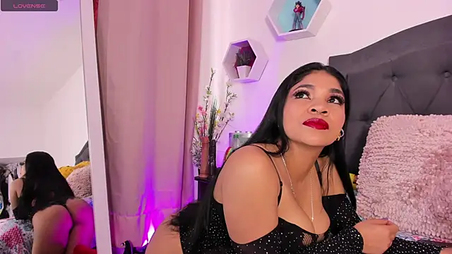 kendallhot7 online show from 04.09.26