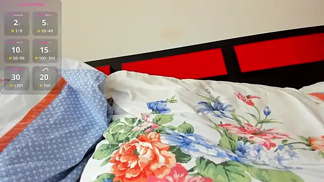 suuzykiss online show from 11.12.25