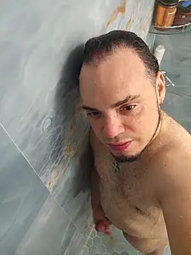 latinoflpr online show from 11.28.25