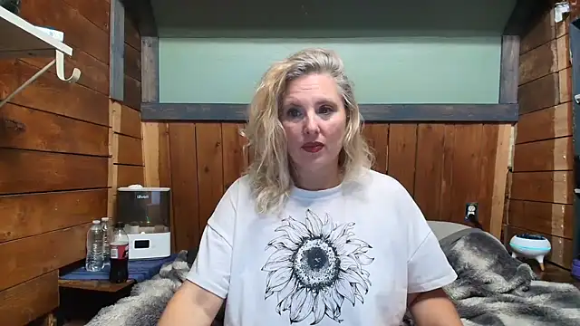 lisaxlovexxx online show from 05.23.26