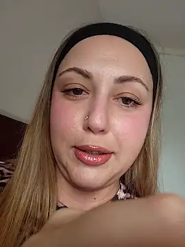 sofiabichota online show from 04.26.26