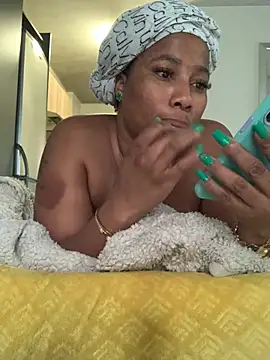 CurvyDesire1 online show from 03.19.25