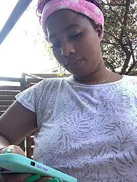 CurvyDesire1 online show from 03.23.25