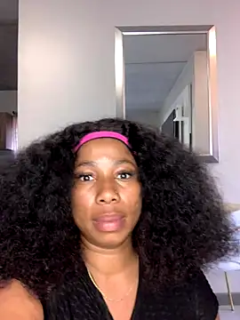 CurvyDesire1 online show from 12.04.25