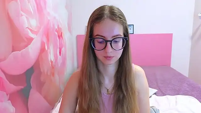 AliceAdams online show from 02.02.26