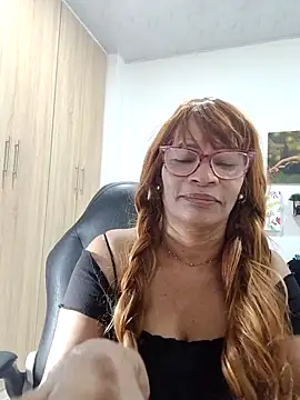 BustyMilf  online show from 04.05.26