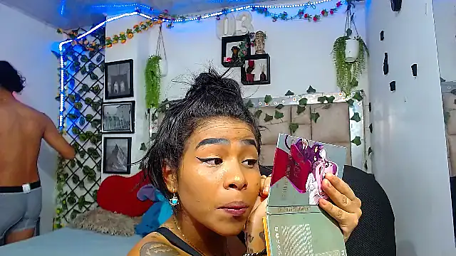 thamarasehein online show from 01.28.25