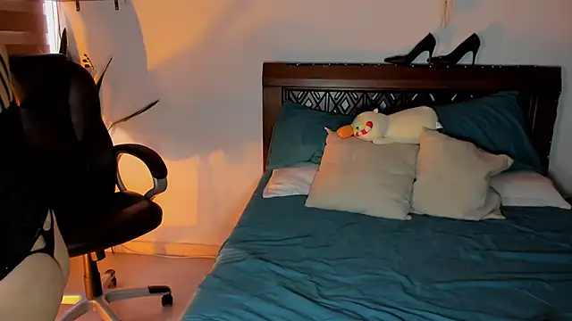 Ariella tits online show from 03.14.26