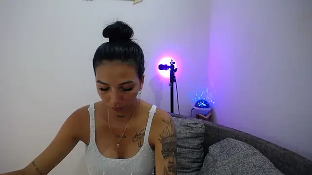 Allyson Smith online show from 12.10.24