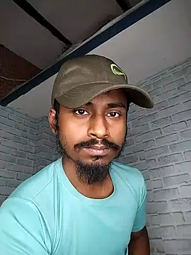 Snapshot of sujanmanda chatting on 12.22.24 sujanmanda online show from 12.22.24