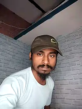 Snapshot of sujanmanda chatting on 12.31.24 sujanmanda online show from 12.31.24