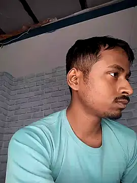 Snapshot of sujanmanda chatting on 01.20.25 sujanmanda online show from 01.20.25