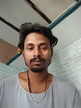 Snapshot of sujanmanda chatting on 10.24.25 sujanmanda online show from 10.24.25