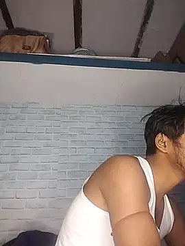 Snapshot of sujanmanda chatting on 11.12.25 sujanmanda online show from 11.12.25