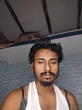 Snapshot of sujanmanda chatting on 11.13.25 sujanmanda online show from 11.13.25