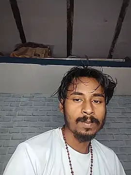 Snapshot of sujanmanda chatting on 11.17.25 sujanmanda online show from 11.17.25