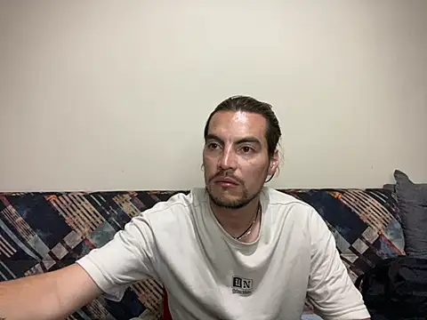 Snapshot of Jack_Emily1 chatting on 02.25.25 Jack Emily1 online show from 02.25.25