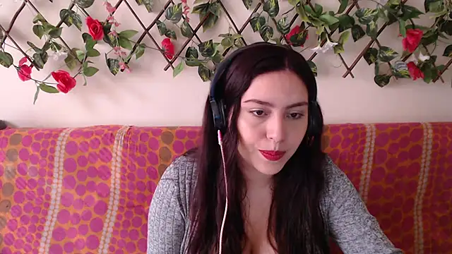 Snapshot of Jack_Emily1 chatting on 09.23.25 Jack Emily1 online show from 09.23.25