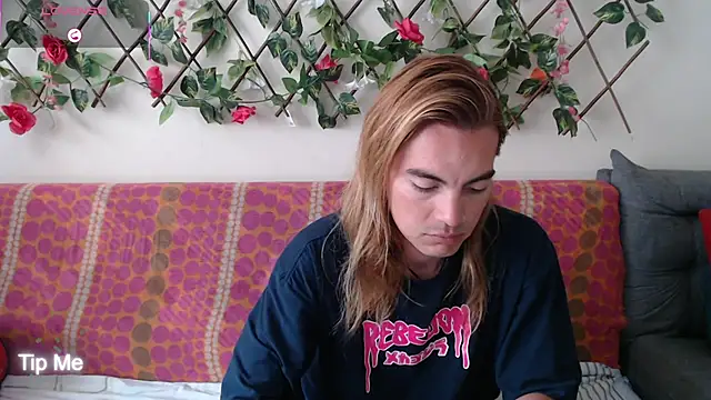 Jack Emily1 online show from 12.16.25