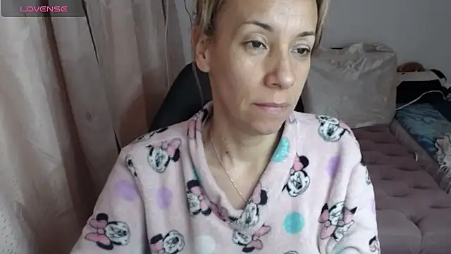 cristin doll  online show from 02.16.26