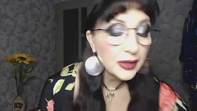 Aziza1 online show from 02.20.25