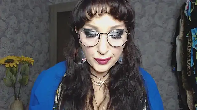 Aziza1 online show from 09.20.25