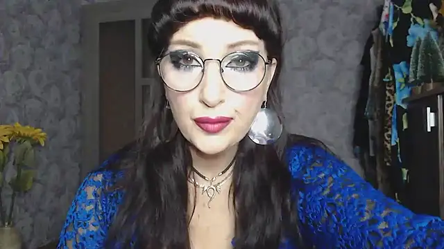 Aziza1 online show from 09.21.25