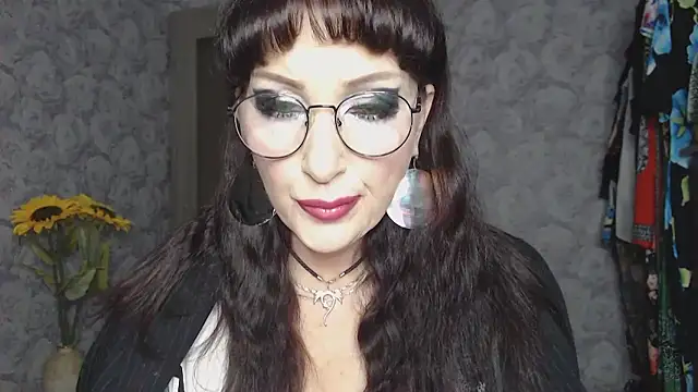 Aziza1 online show from 09.26.25