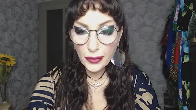 Aziza1 online show from 12.16.25