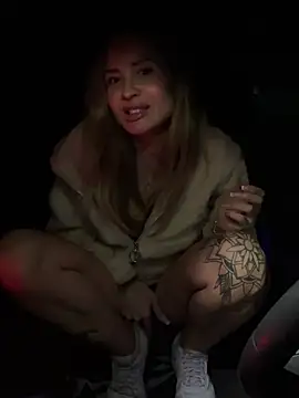 Etwas neugierig online show from 03.11.25