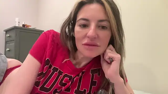 AmandaStarryNight online show from 12.23.24