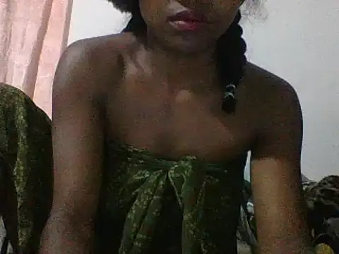 Snapshot of Hamie_sexy chatting on 01.16.26 Hamie sexy online show from 01.16.26