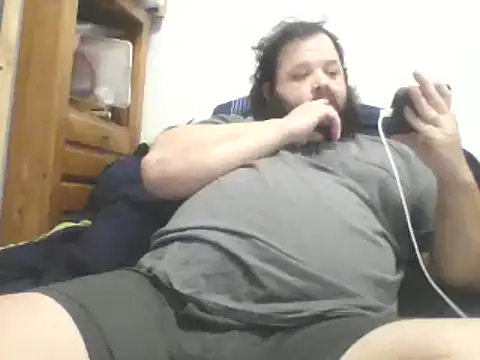 Strongbutgentle36 online show from 01.01.25