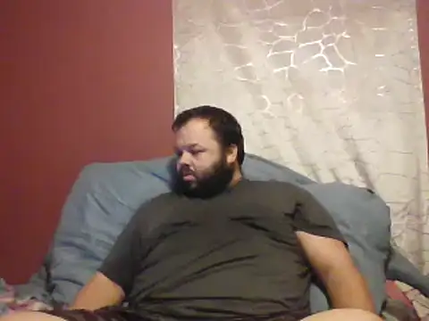 Strongbutgentle36 online show from 10.12.25