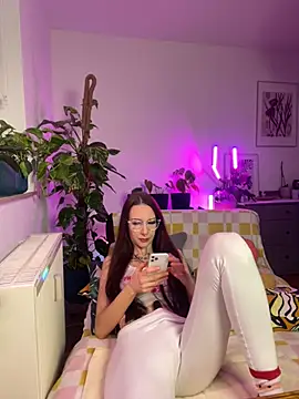 Trixie-Tainted online show from 01.10.25