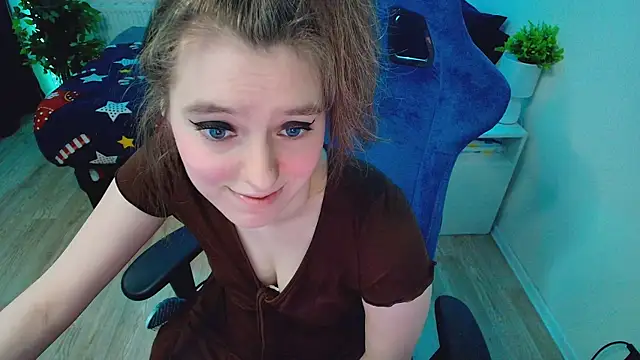 CranberryHot online show from 04.14.26