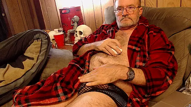 snickers1 online show from 10.30.25