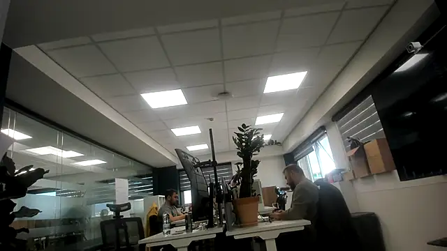 fmodel online show from 02.20.25