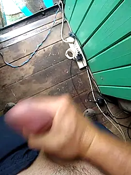 Alvaro2017 online show from 02.25.25