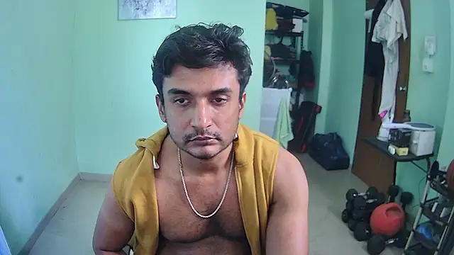 Snapshot of daringcutie chatting on 12.10.24 daringcutie online show from 12.10.24