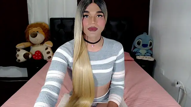 Snapshot of Morgan_rox23 chatting on 12.28.24 Morgan rox23 online show from 12.28.24